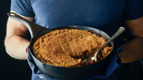 chili cornbread skillet