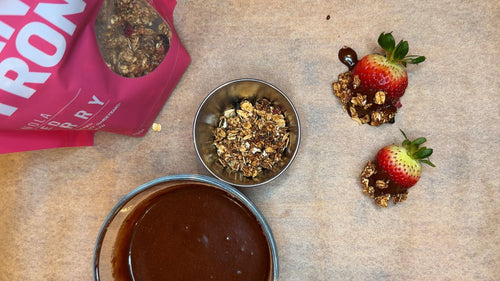 healthy chocolate-dipped strawberries