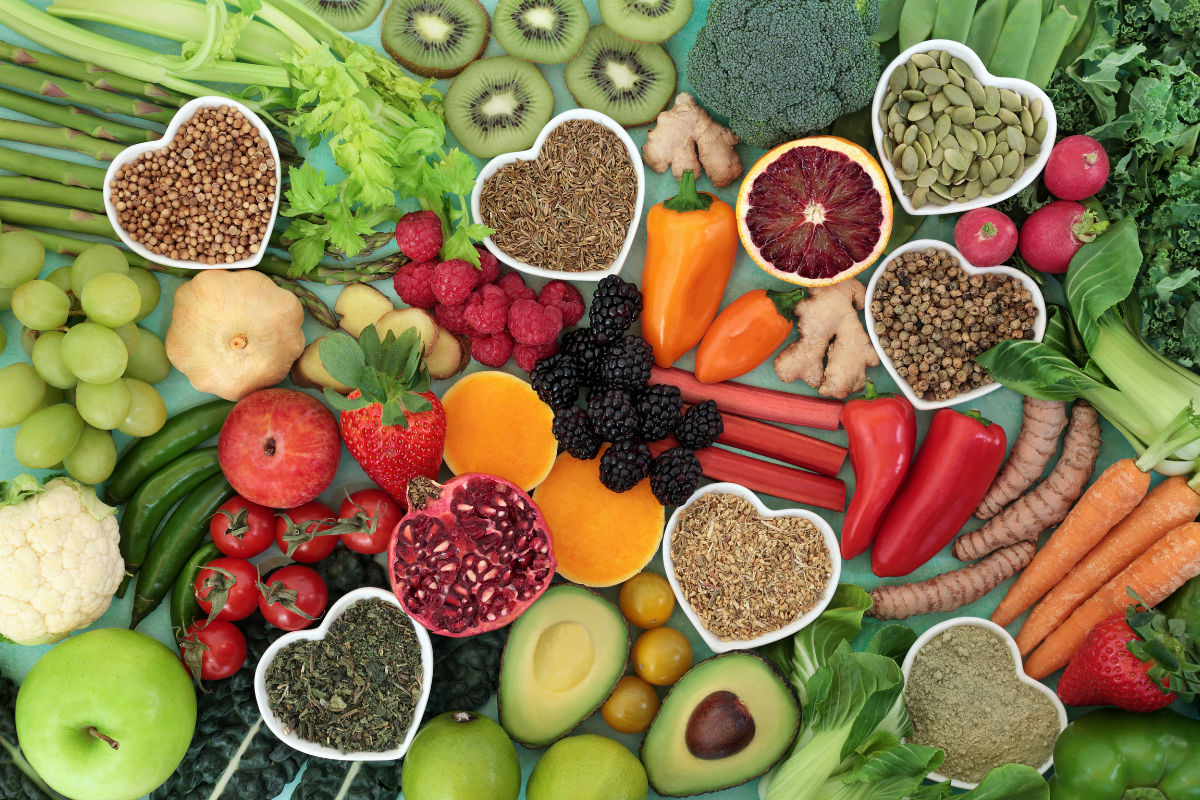 Reversing Heart Disease with a Whole-Food, Plant-Based Diet: Evidence and Practical Steps